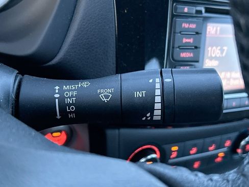Used 2016 Nissan Sentra SV w/ Style Package FWD image 19