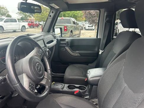 Used 2016 Jeep Wrangler Unlimited Sport AWD/4WD image 10