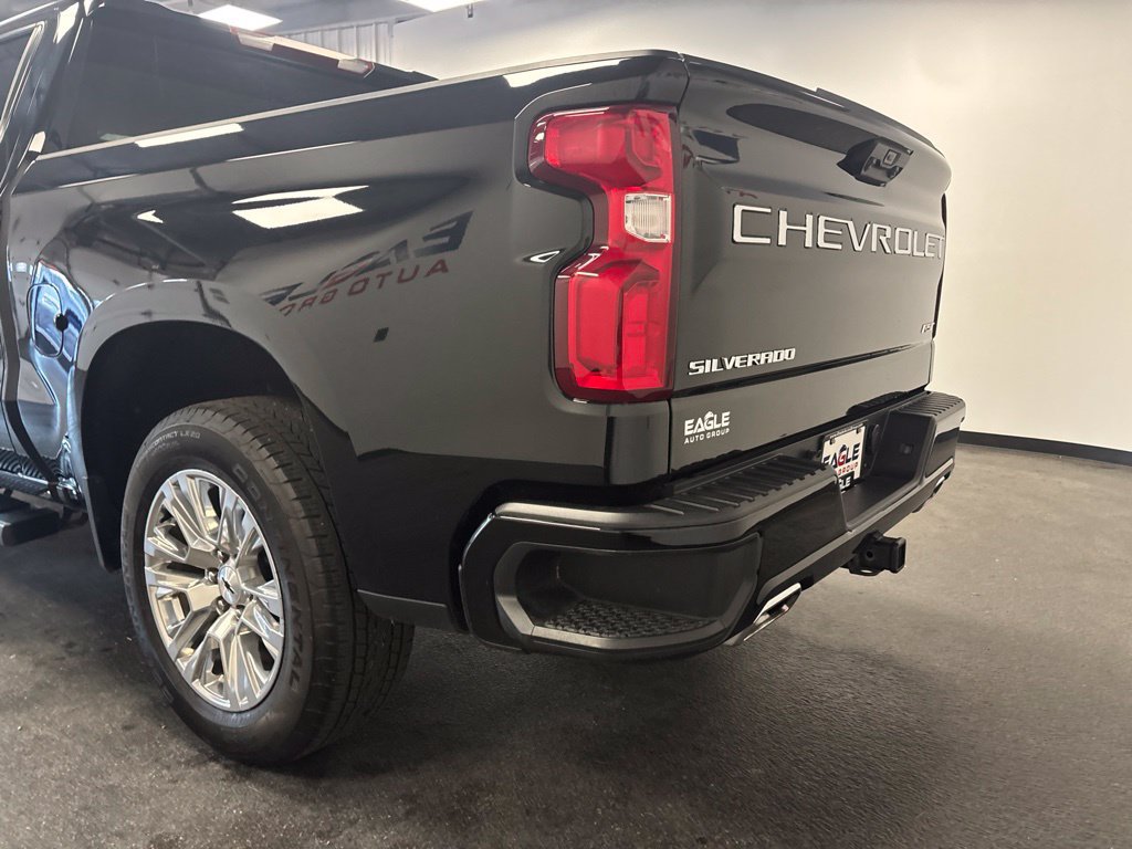 Used 2022 Chevrolet Silverado 1500 RST AWD/4WD image 11