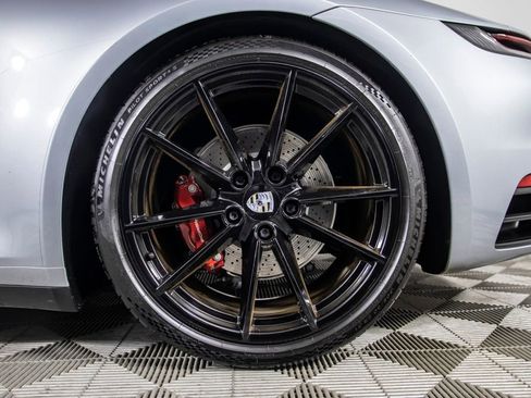 Used 2020 Porsche 911 Carrera S image 43