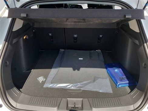 New 2026 Chevrolet Trax LT w/ Driver Confidence Package image 11