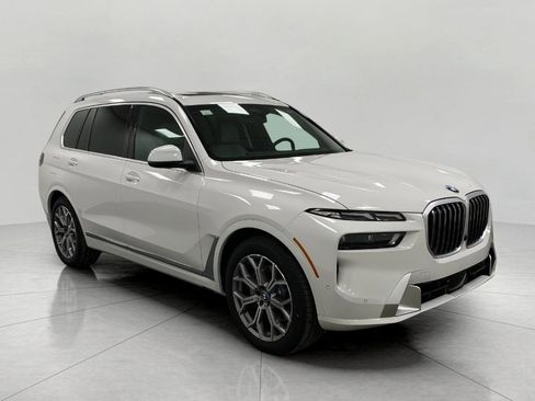 New 2026 BMW X7 xDrive40i AWD/4WD image 1