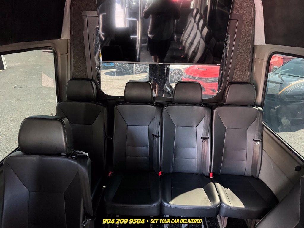 Used 2017 Mercedes-Benz Sprinter 3500 image 23
