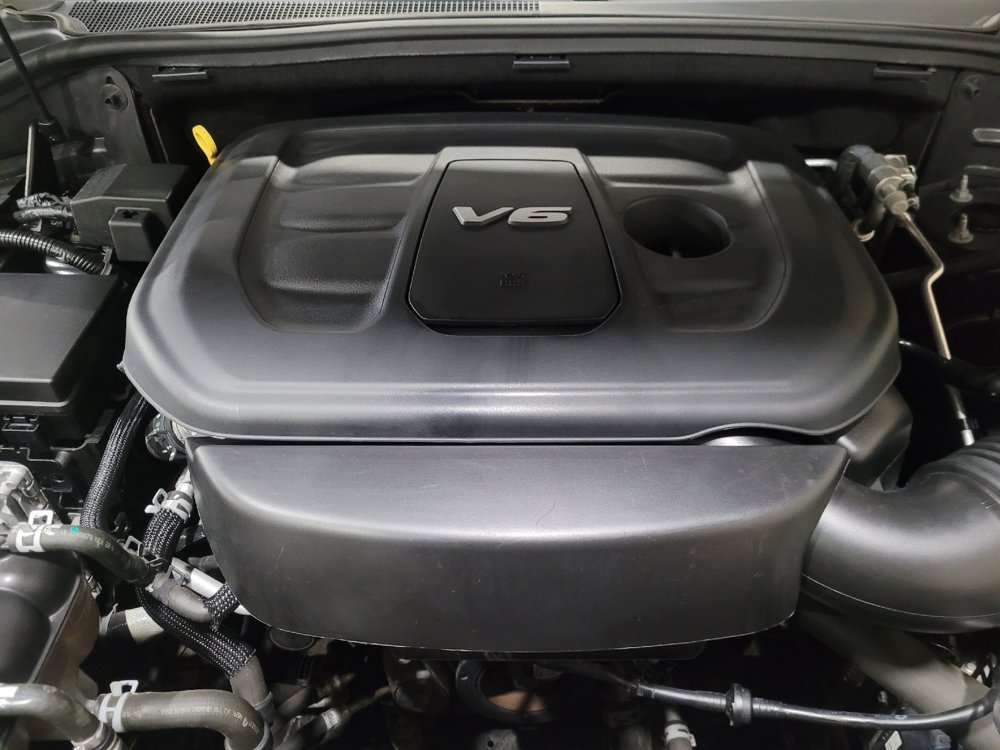 Used 2019 Jeep Grand Cherokee Laredo AWD/4WD image 30