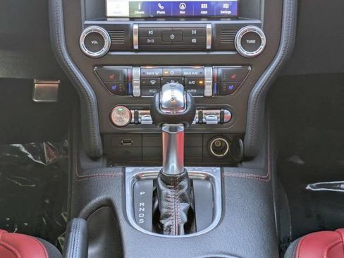 Used 2022 Ford Mustang GT Premium w/ Equipment Group 401A RWD image 20