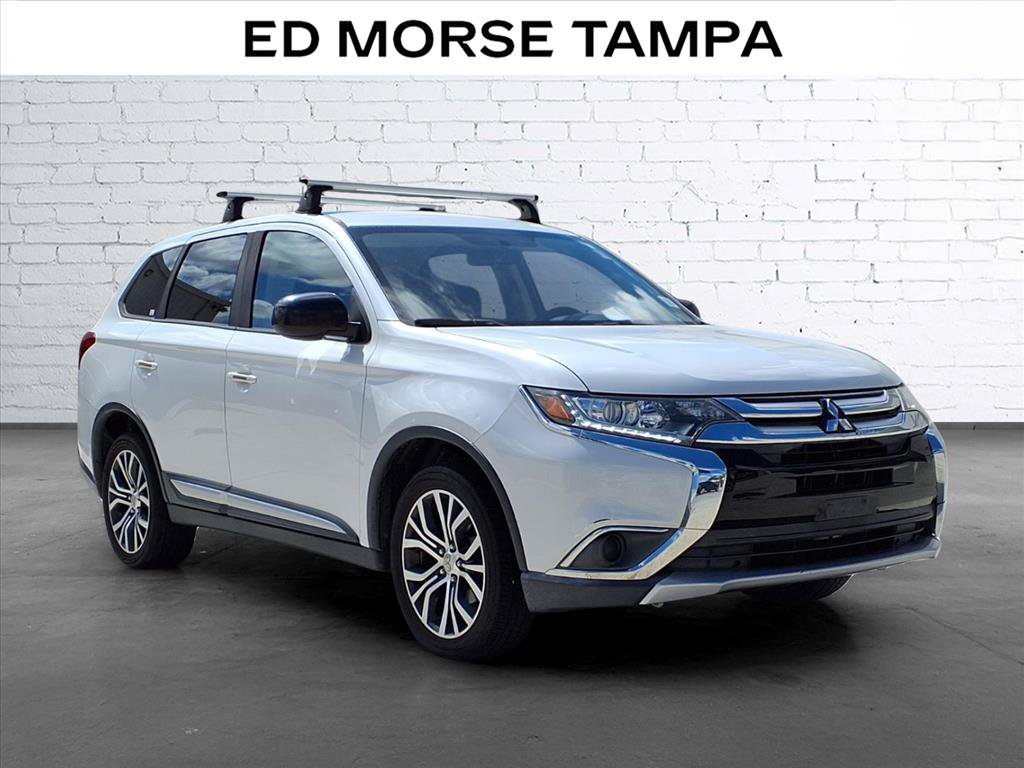 Used 2018 Mitsubishi Outlander ES FWD image 5