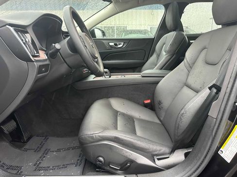 Certified 2025 Volvo V60 B5 Cross Country Plus image 19