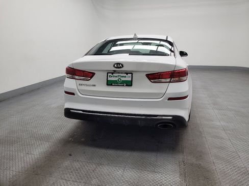 Used 2020 Kia Optima LX image 7