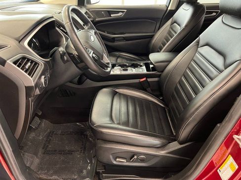 Used 2019 Ford Edge SEL w/ Equipment Group 201A AWD/4WD image 9