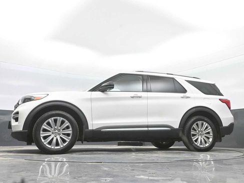 Used 2020 Ford Explorer Limited w/ Class III Trailer Tow Package AWD/4WD image 31