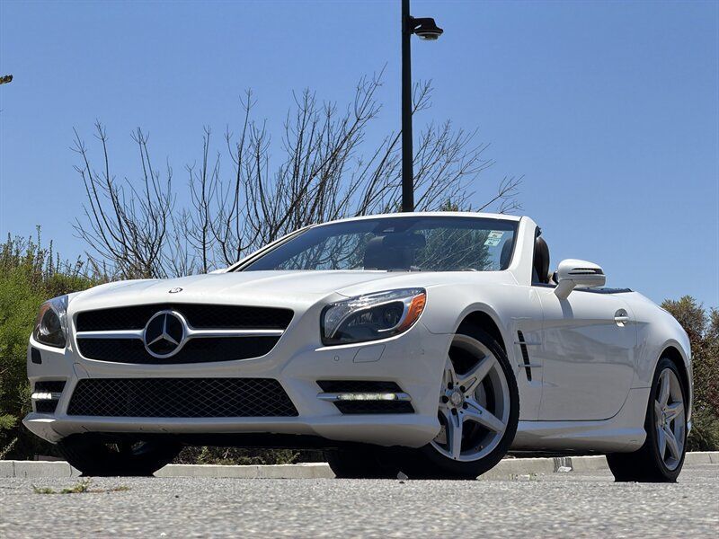 Used 2015 Mercedes-Benz SL 400 w/ Premium I Package image 1
