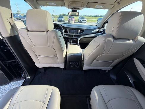 Used 2020 Buick Enclave Premium w/ Sun and Sites Package AWD/4WD image 25