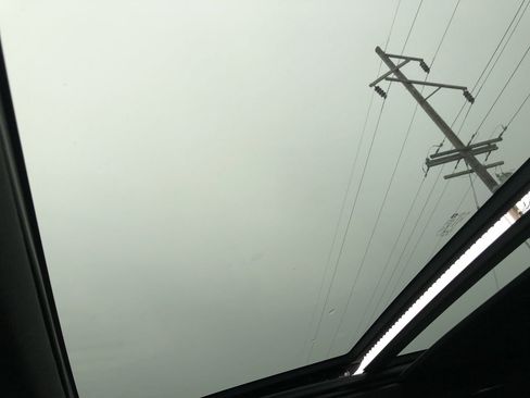 Used 2021 Chevrolet Tahoe Z71 w/ Z71 Signature Package image 25