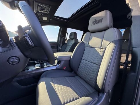 New 2026 Chevrolet Silverado 1500 ZR2 w/ ZR2 Bison Edition image 17