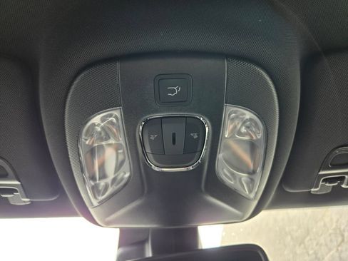 New 2026 Jeep Compass Latitude AWD/4WD image 21