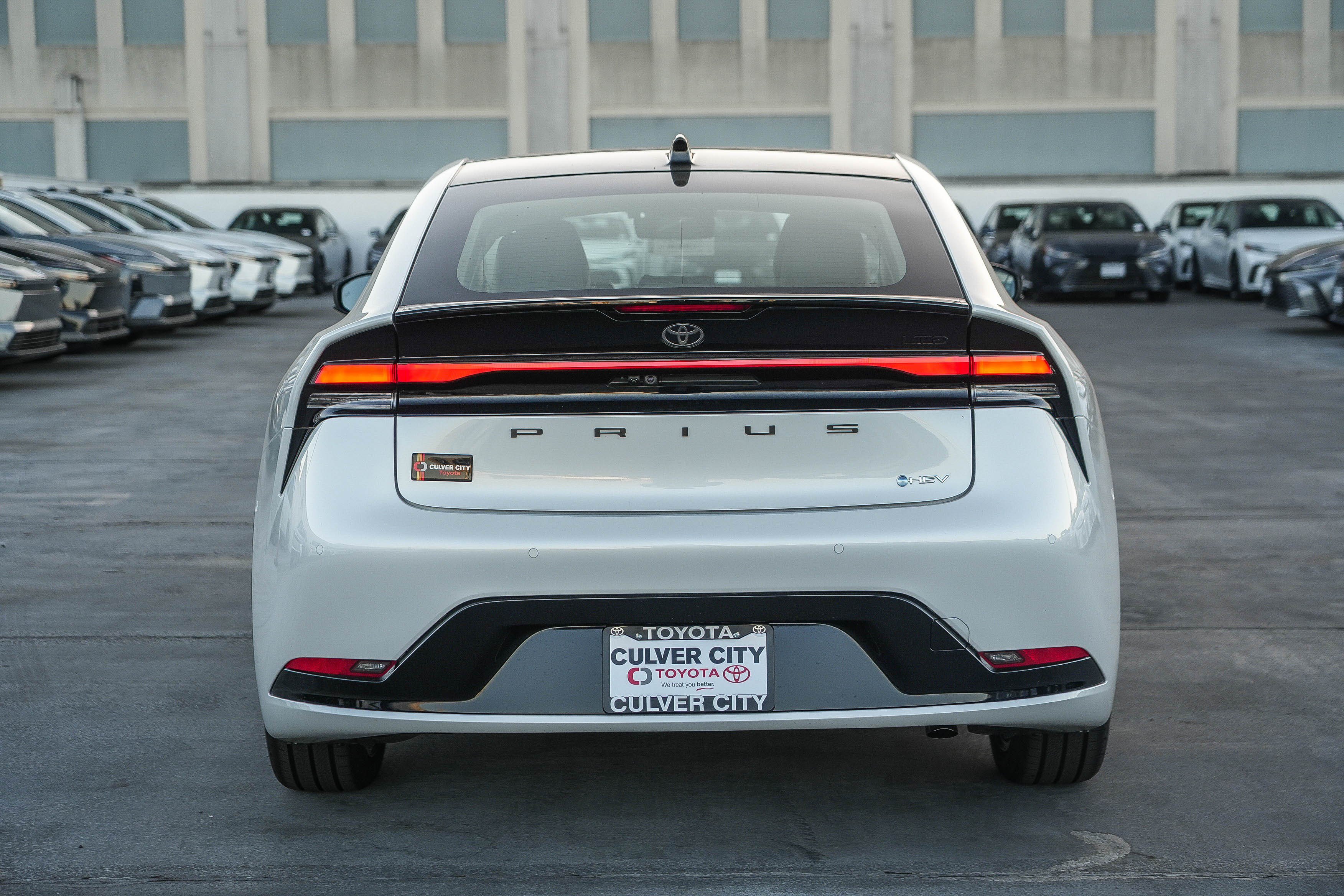 New 2027 Toyota Prius Limited w/ Limited Premium Package FWD image 8
