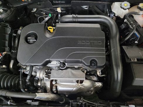 Used 2023 Chevrolet Malibu LT FWD image 30
