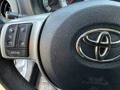 Used 2014 Toyota Yaris SE FWD image 18