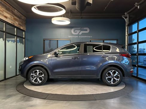 Used 2020 Kia Sportage LX AWD/4WD image 6