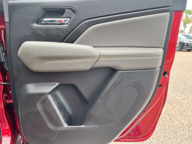 Used 2024 Chevrolet Colorado ZR2 w/ ZR2 Convenience Package III AWD/4WD image 23