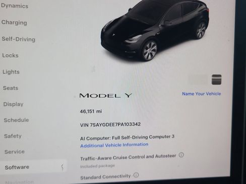 Used 2023 Tesla Model Y Long Range AWD/4WD image 3
