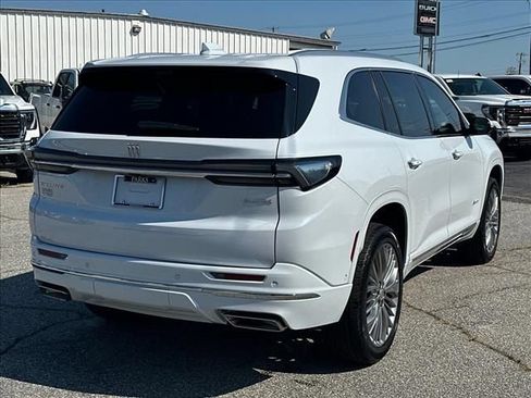 New 2027 Buick Enclave Avenir FWD image 13