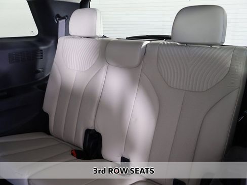 Used 2023 Hyundai Palisade Calligraphy FWD image 14