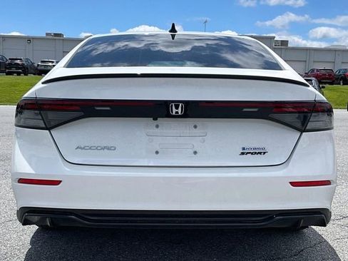 Used 2024 Honda Accord Sport image 6