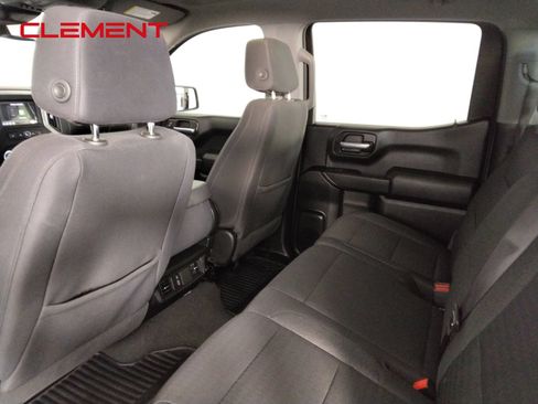 Used 2023 Chevrolet Silverado 1500 Custom AWD/4WD image 29