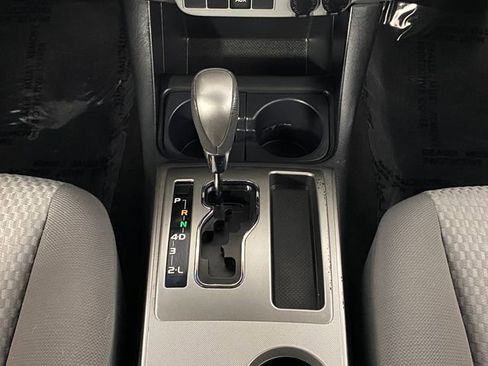 Used 2013 Toyota Tacoma 4x4 Double Cab w/ SR5 Pkg image 16
