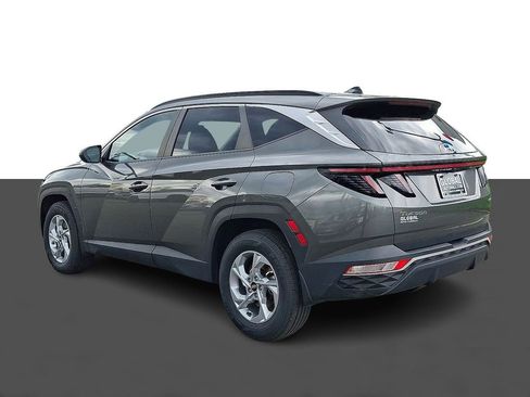 Used 2023 Hyundai Tucson SEL w/ Winter Package image 5