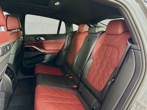 New 2026 BMW X6 xDrive40i w/ Climate Comfort Package image 26