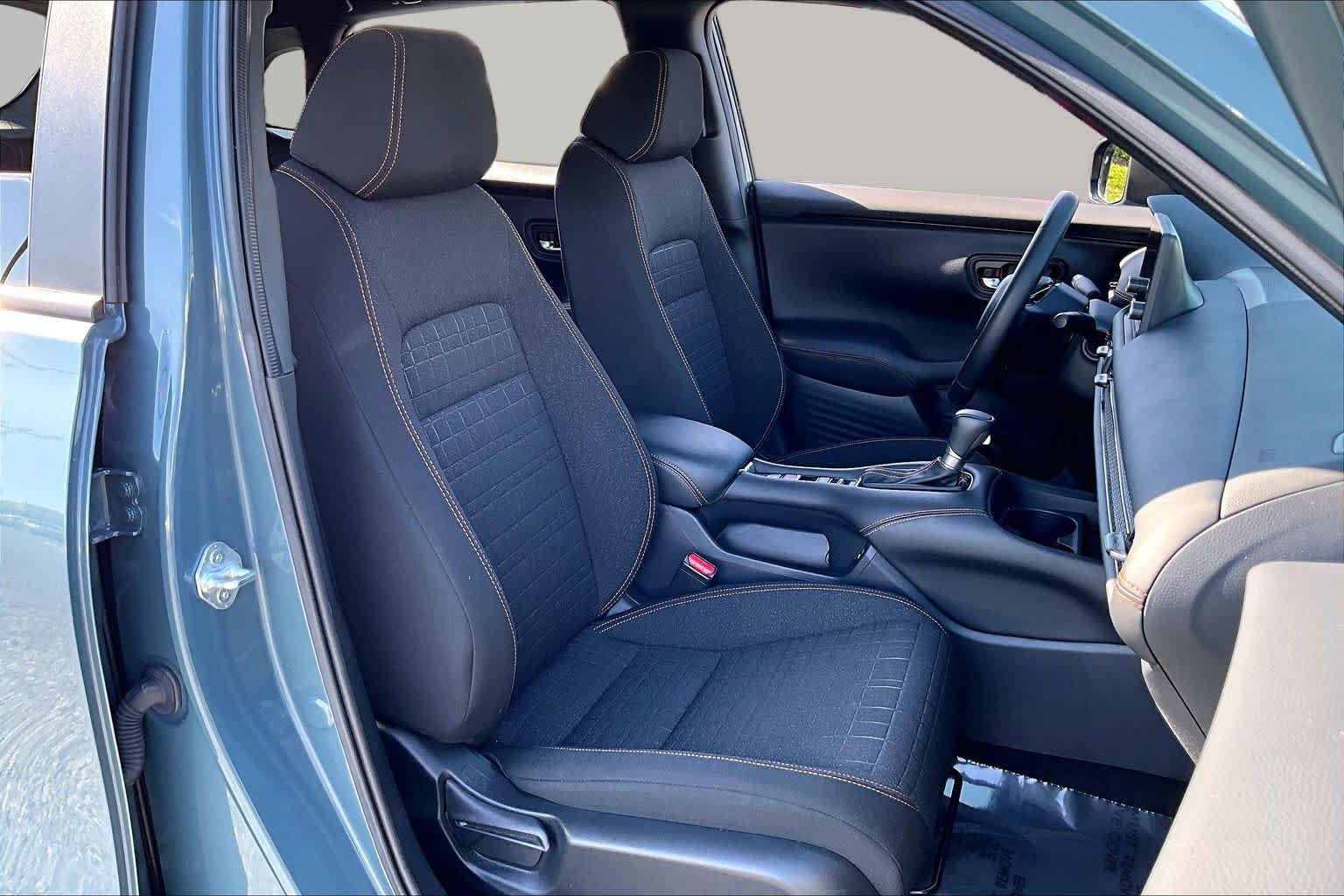 Used 2024 Honda HR-V Sport image 9