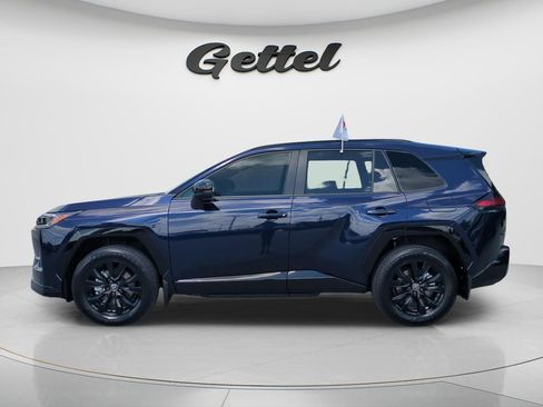 Used 2026 Toyota RAV4 SE AWD/4WD image 8