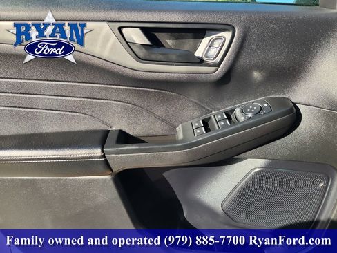 Certified 2025 Ford Escape Active FWD image 16