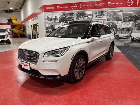 Used 2020 Lincoln Corsair Reserve w/ Equipment Group 201A image 7