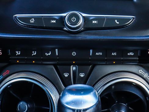 Used 2020 Chevrolet Camaro LS image 26