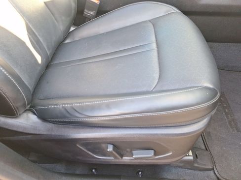 Used 2022 Kia Sorento SX image 35