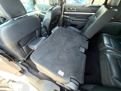 Used 2019 Ford Explorer Sport AWD/4WD image 21
