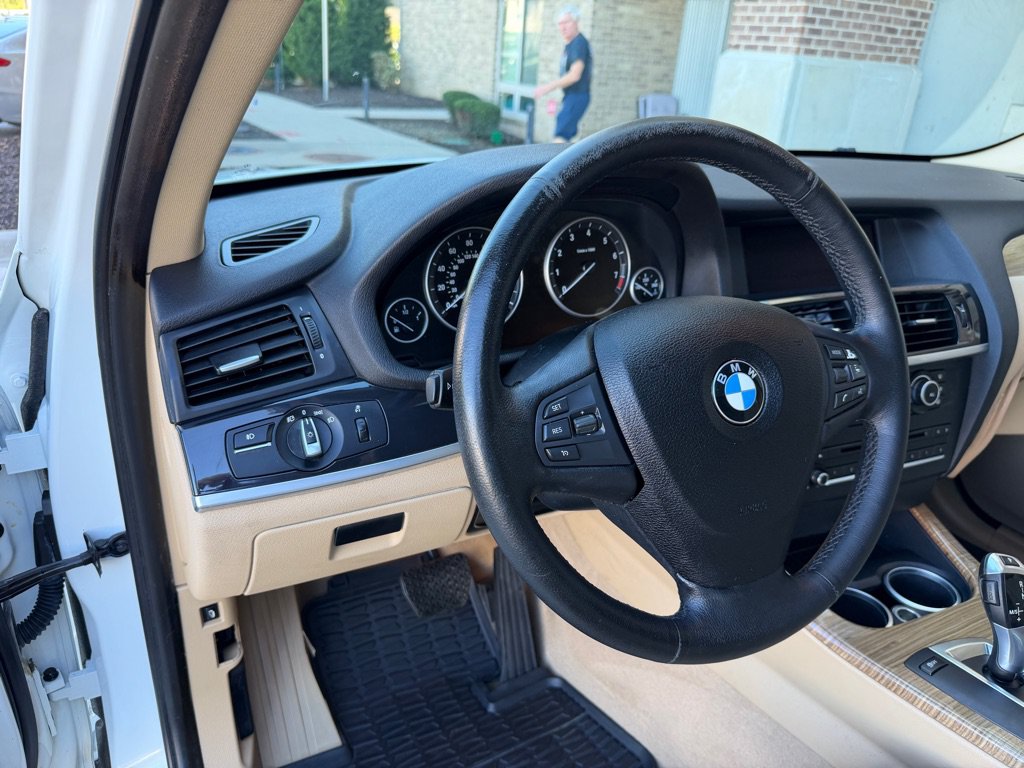 Used 2012 BMW X3 xDrive28i AWD/4WD image 10