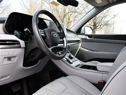 Used 2025 Hyundai Palisade SEL image 13