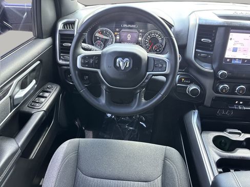 Used 2022 RAM 1500 Big Horn RWD image 12