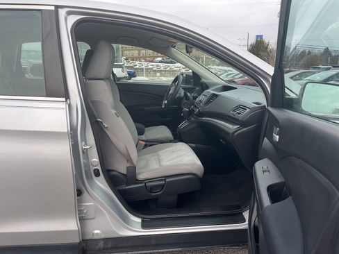Used 2015 Honda CR-V LX image 17
