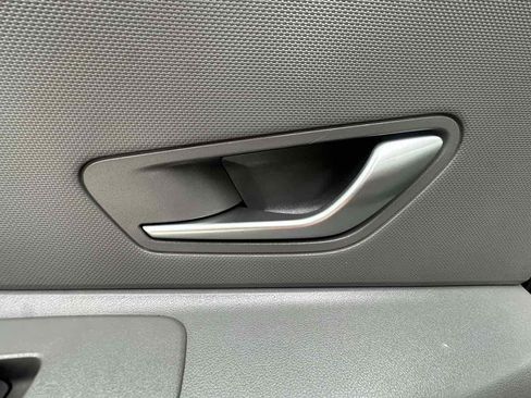 Used 2023 Hyundai Elantra SEL FWD image 39