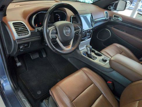 Certified 2020 Jeep Grand Cherokee Overland w/ Interior Metal Package AWD/4WD image 8