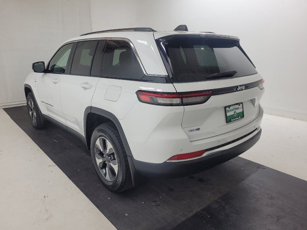 Used 2022 Jeep Grand Cherokee Limited 4xe w/ MOPAR Finishing Package AWD/4WD image 5