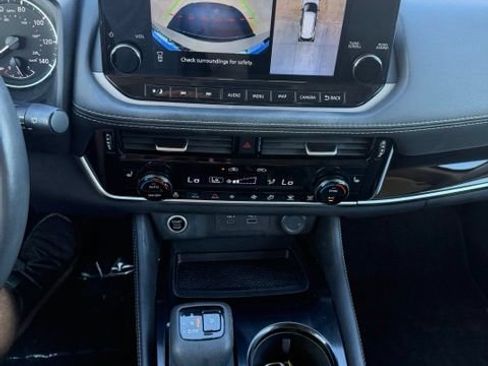 Used 2023 Nissan Rogue SL w/ SL Premium Package AWD/4WD image 32