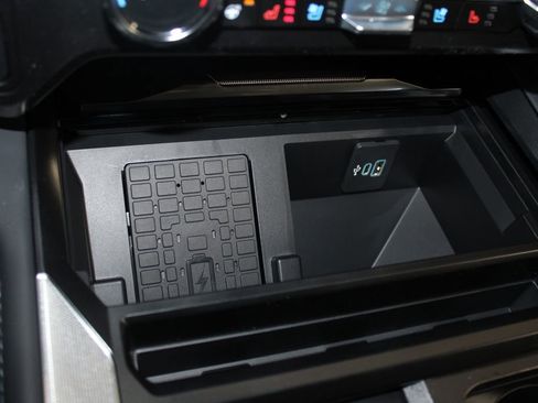 New 2026 Ford F250 Platinum image 57