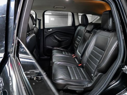 Used 2017 Ford Escape Titanium image 20