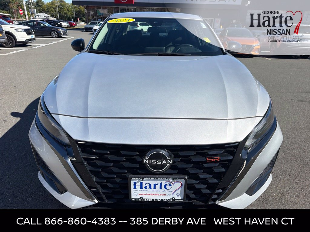 Certified 2024 Nissan Altima 2.5 SR AWD/4WD image 2